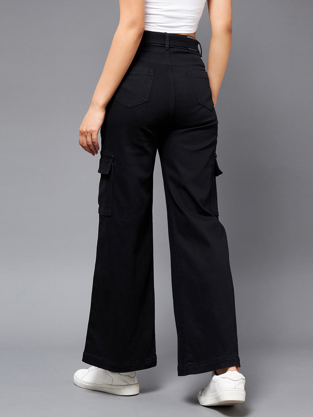 Women's Black Wide leg Cargo High rise Clean look Regular Stretchable Denim Jeans